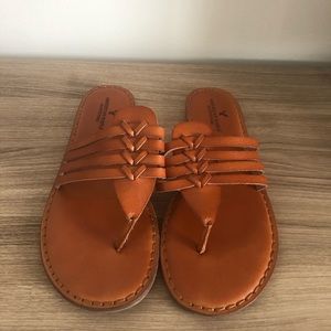 American Eagle brown sandals